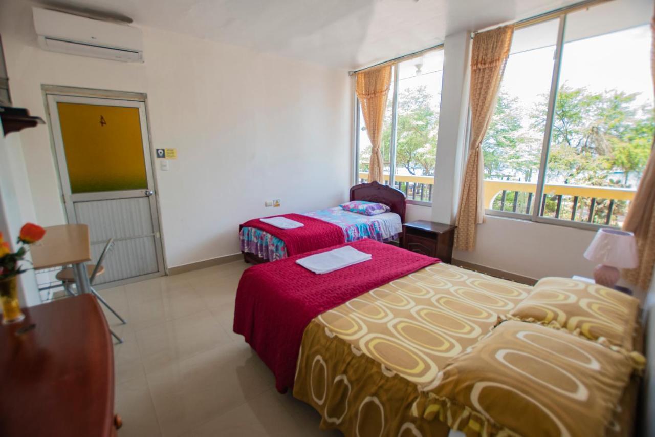 Hostal San Francisco San Cristóbal Buitenkant foto