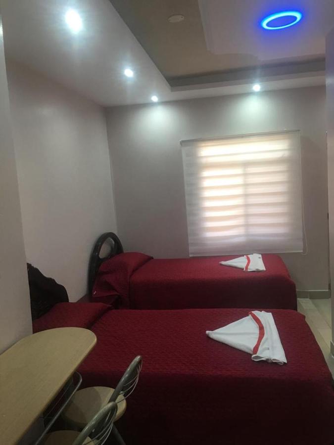 Hostal San Francisco San Cristóbal Buitenkant foto